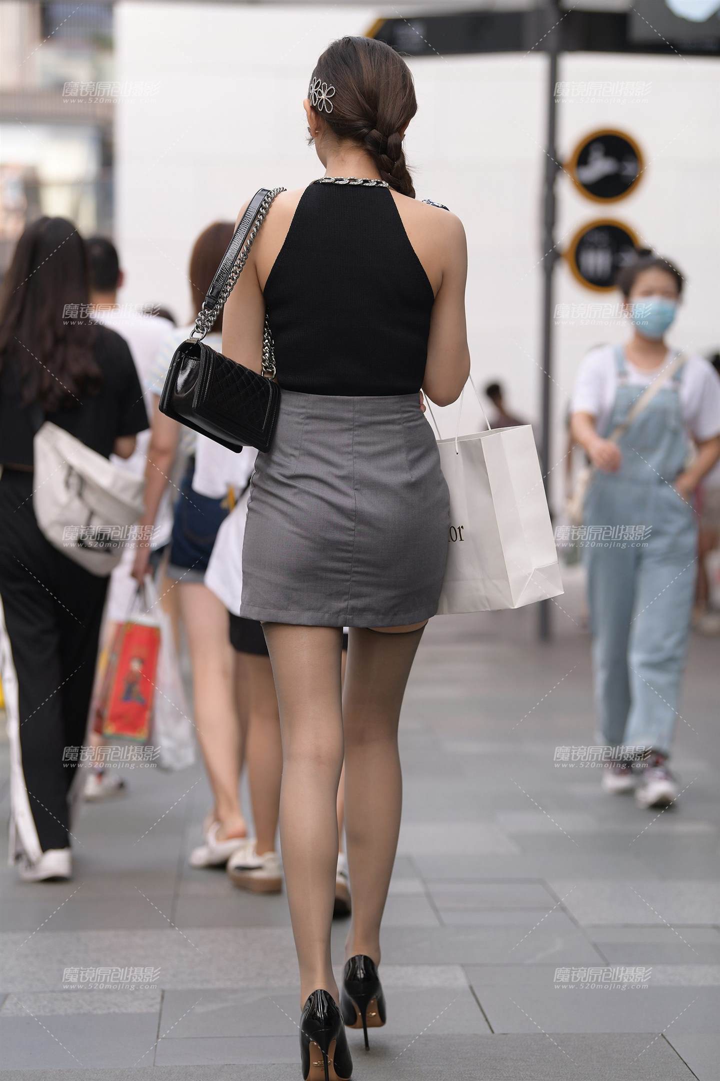 图片[4]-如此迷人的灰丝跟天高美女~-街拍流行馆